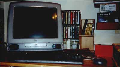Bondi blue iMac, 1998