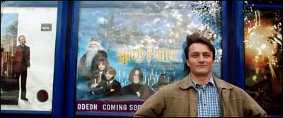 Smug man fresh from watching an advance preview of the new Harry Potter film